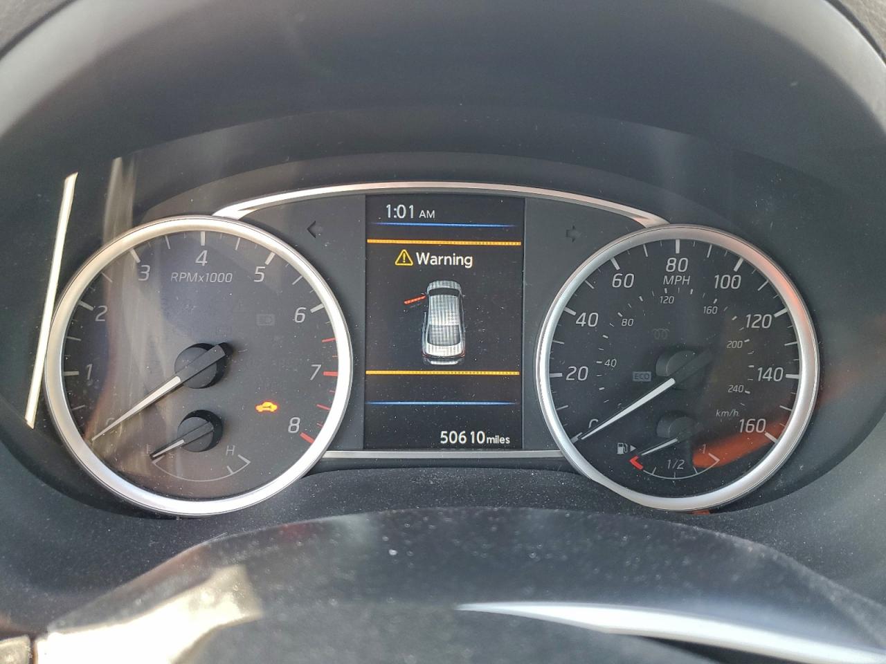 Nissan Sentra S Image 11