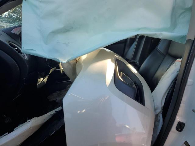 Nissan Pathfinder Platinum Image 12