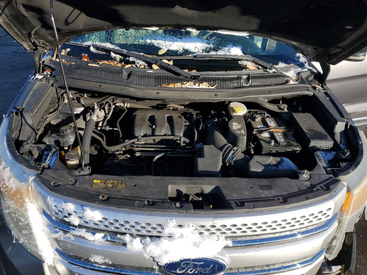 Ford Explorer Xlt Image 9