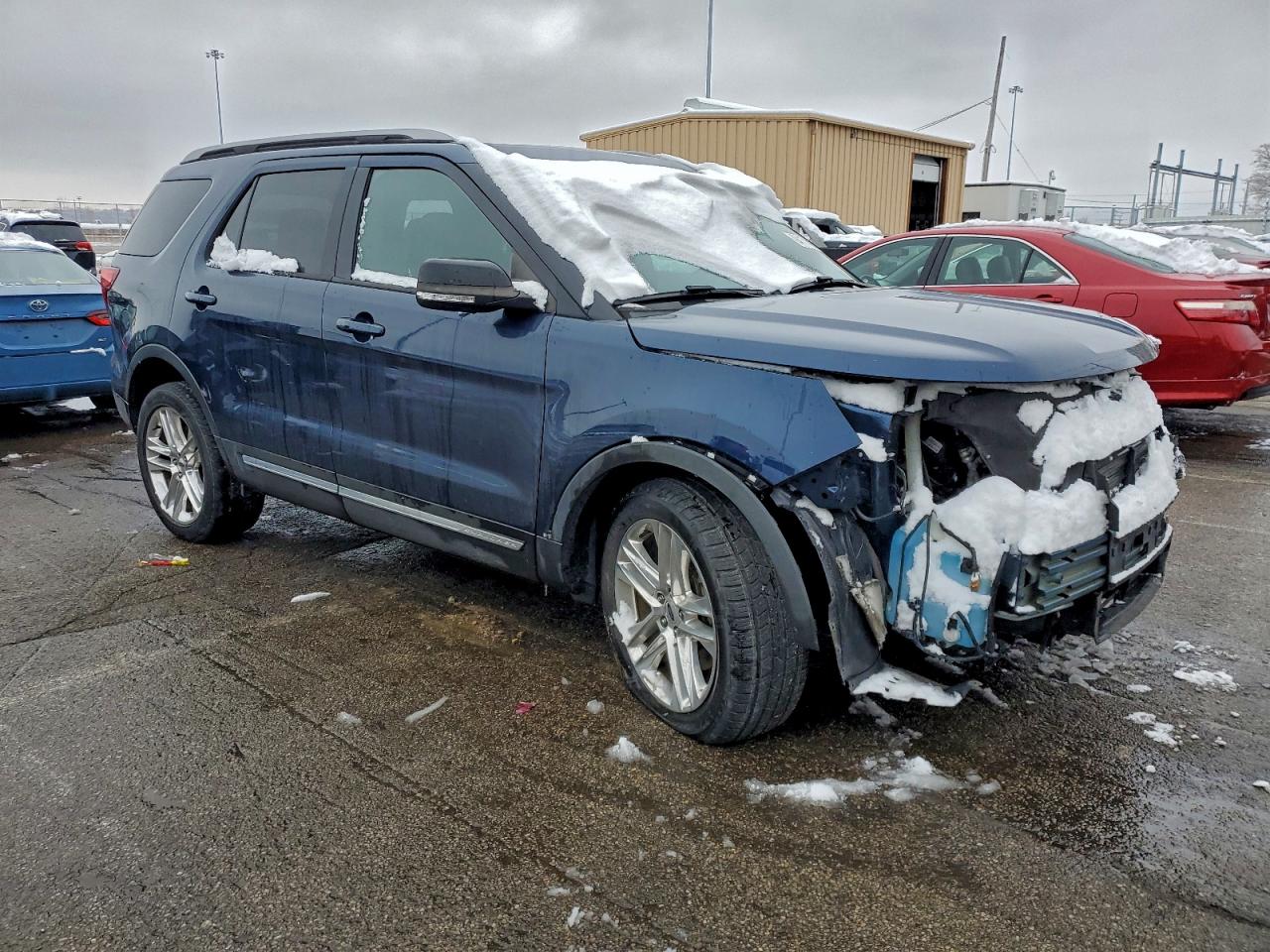 Ford Explorer Xlt Image 10