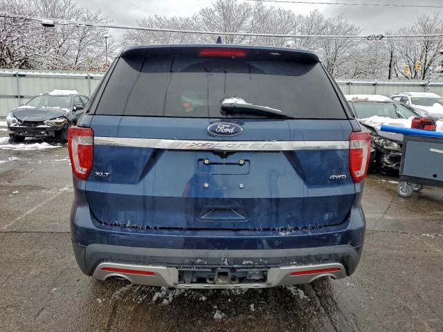 Ford Explorer Xlt Image 6