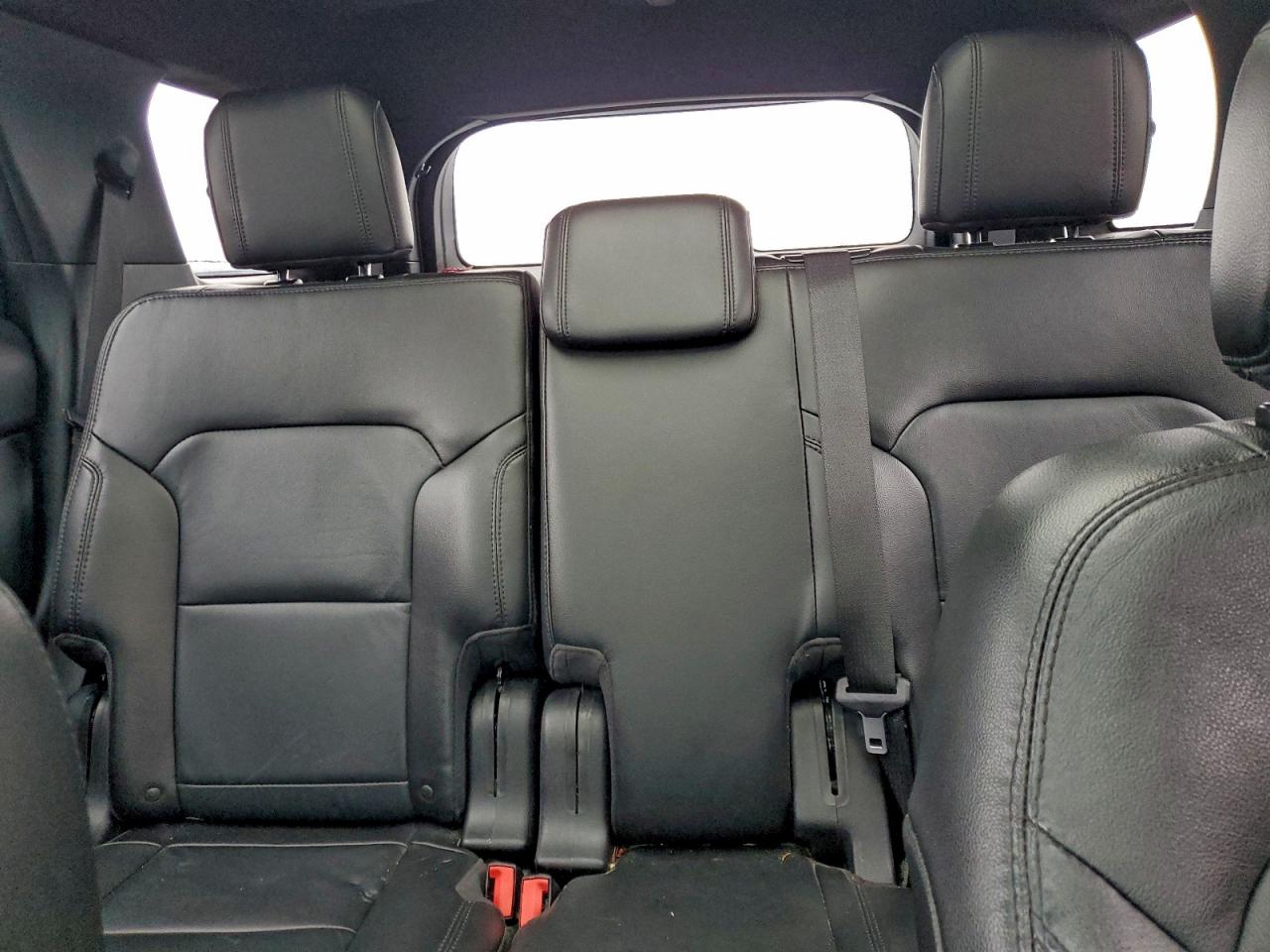 Ford Explorer Xlt Image 7