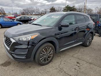  Salvage Hyundai TUCSON