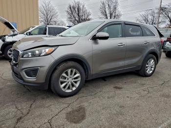  Salvage Kia Sorento