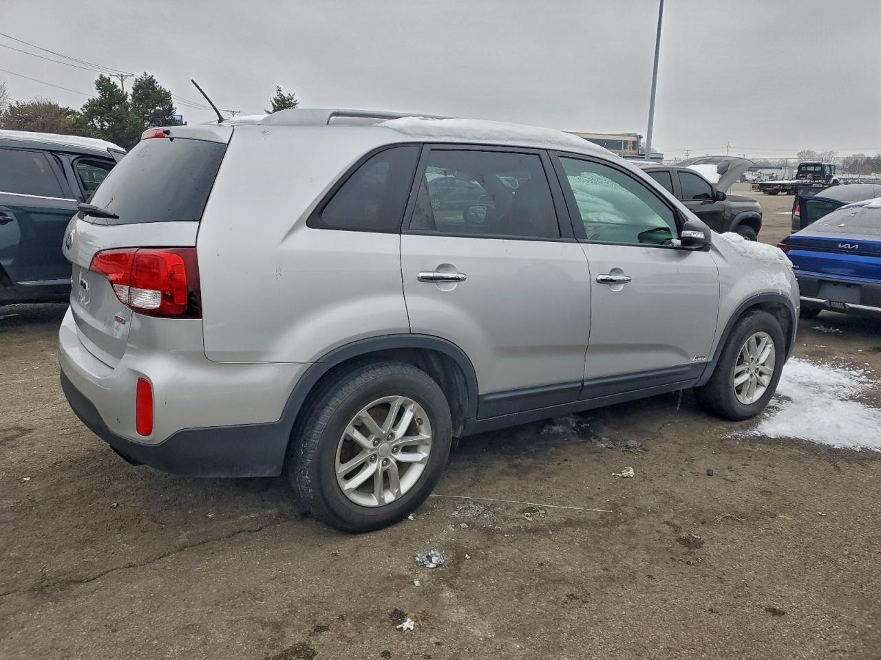Kia Sorento Lx Image 11