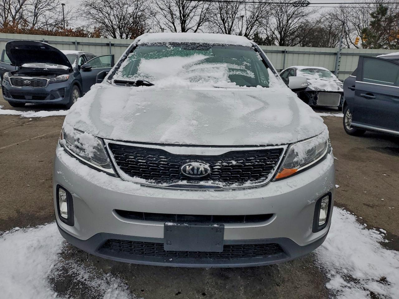 Kia Sorento Lx Image 12