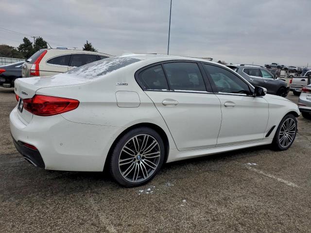 BMW 5 Series Image 3