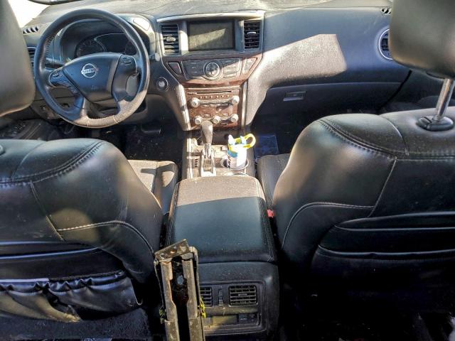 Nissan Pathfinder S Image 11