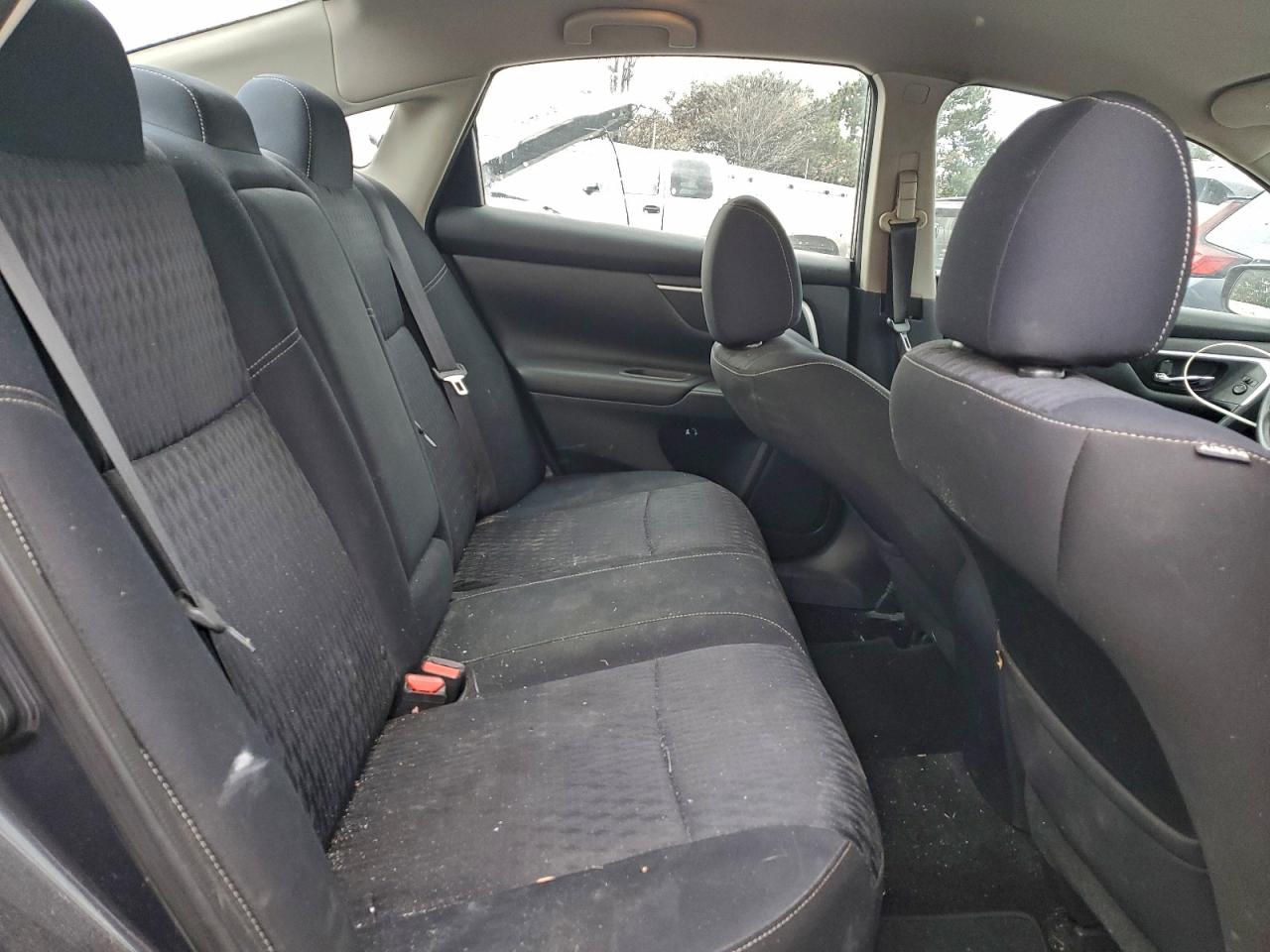 Nissan Altima 2.5 Image 2