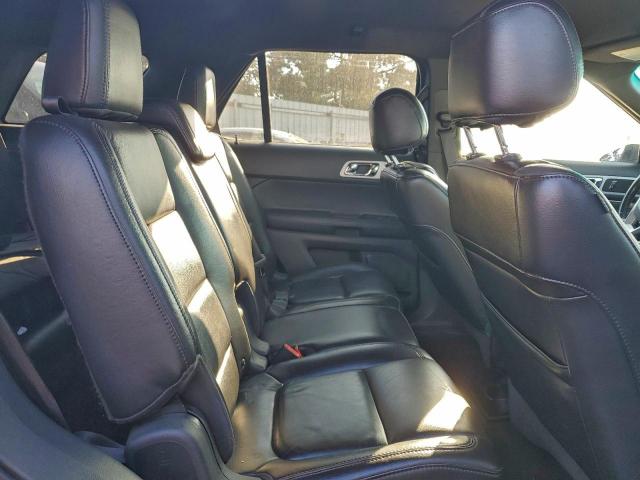 Ford Explorer Xlt Image 4