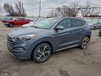  Salvage Hyundai TUCSON