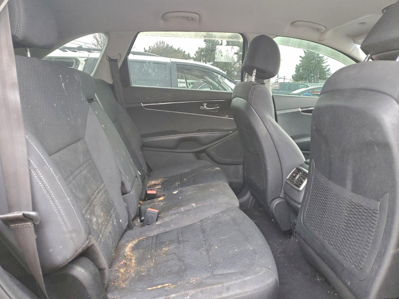 Kia Sorento Lx Image 12