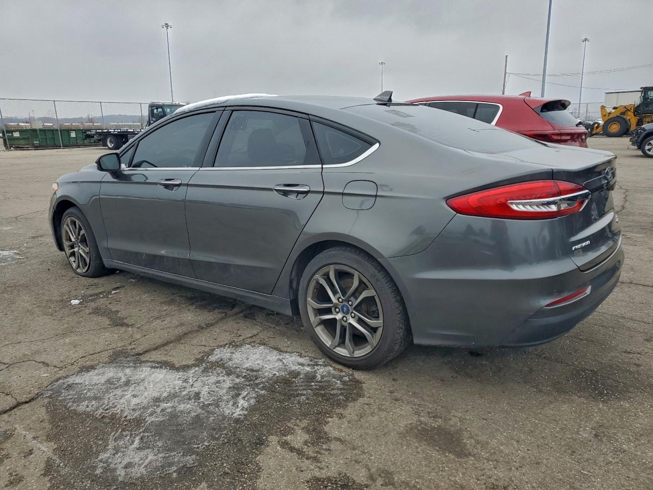 Ford Fusion Sel Image 11