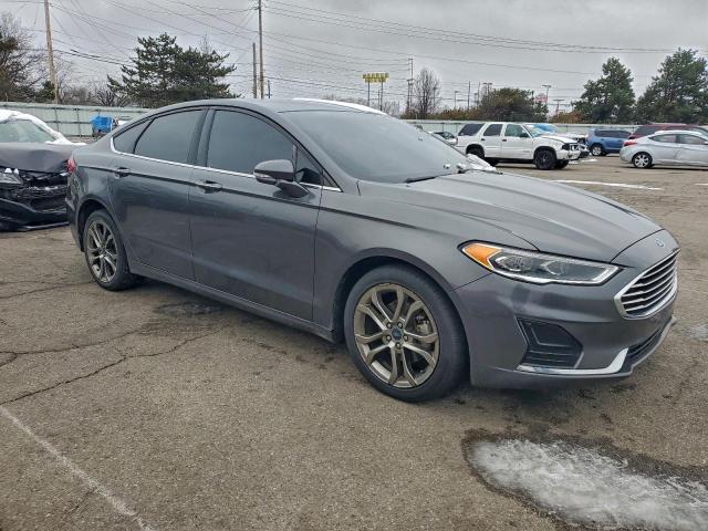 Ford Fusion Sel Image 3