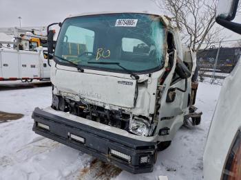  Salvage Isuzu Npr