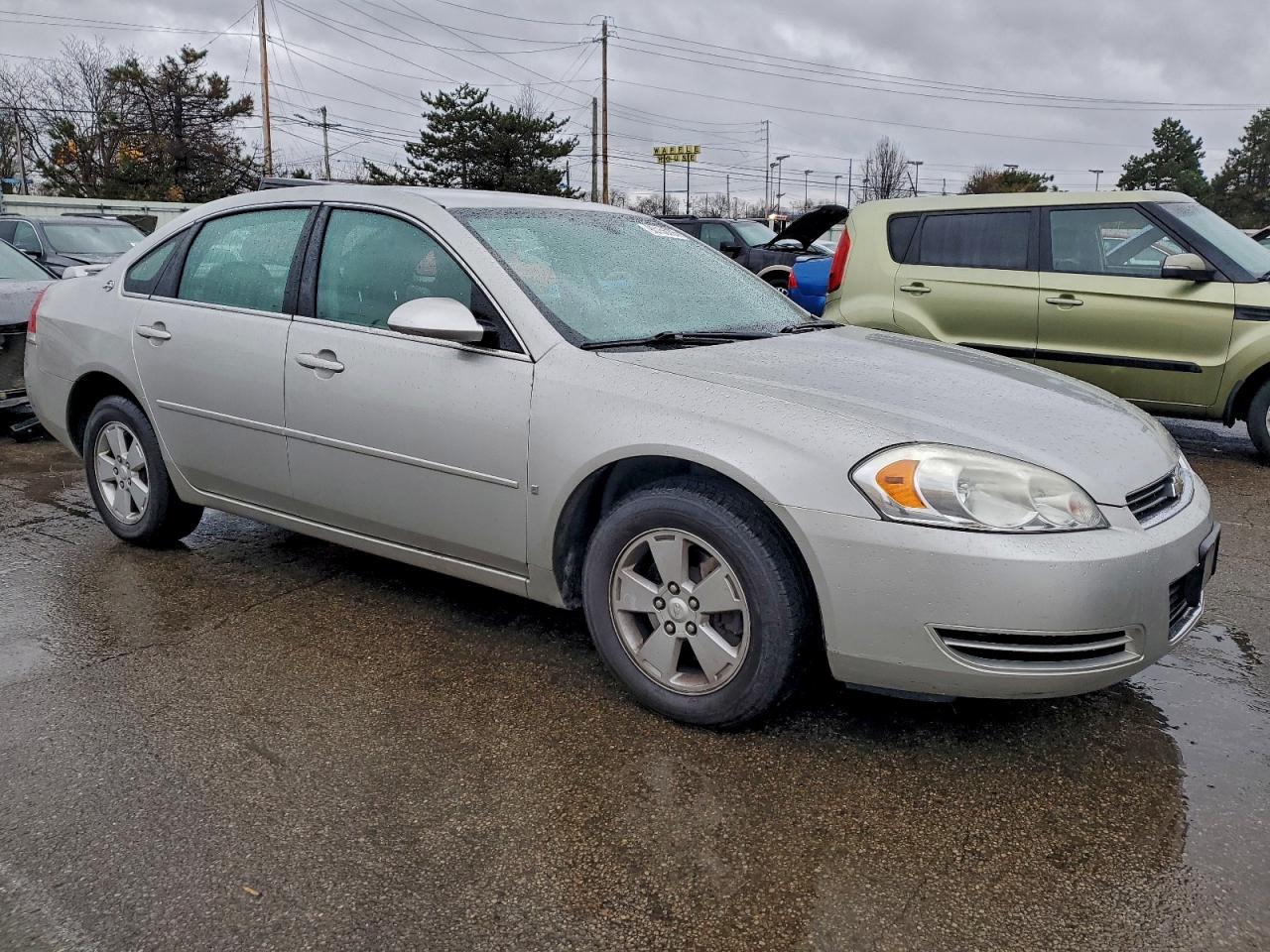 Chevrolet Impala Lt Image 5