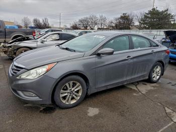  Salvage Hyundai SONATA