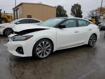  Salvage Nissan Maxima
