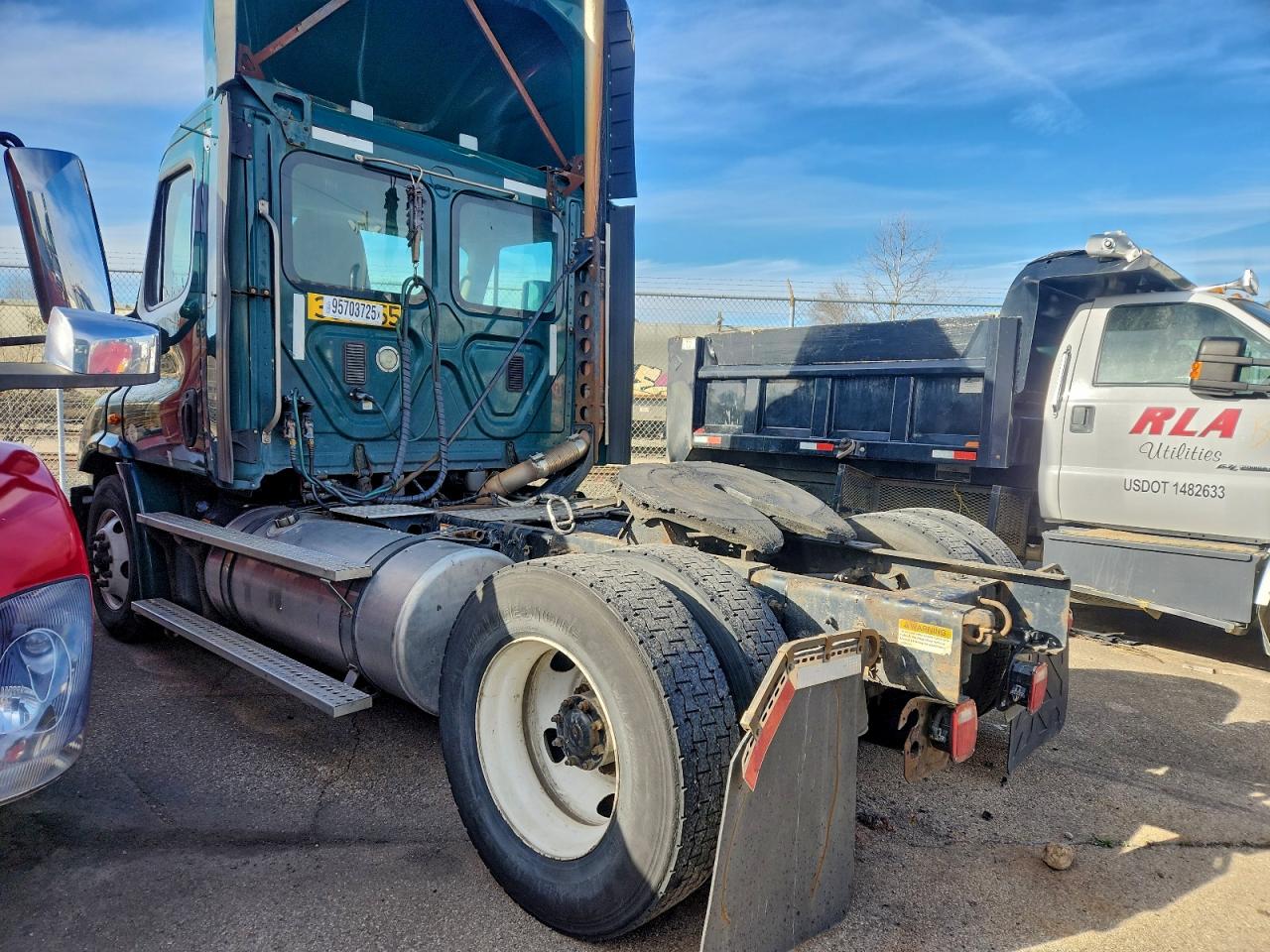 Freightliner Cascadia 1 Image 9