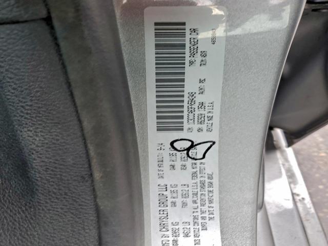 Chrysler 200 Limited Image 12