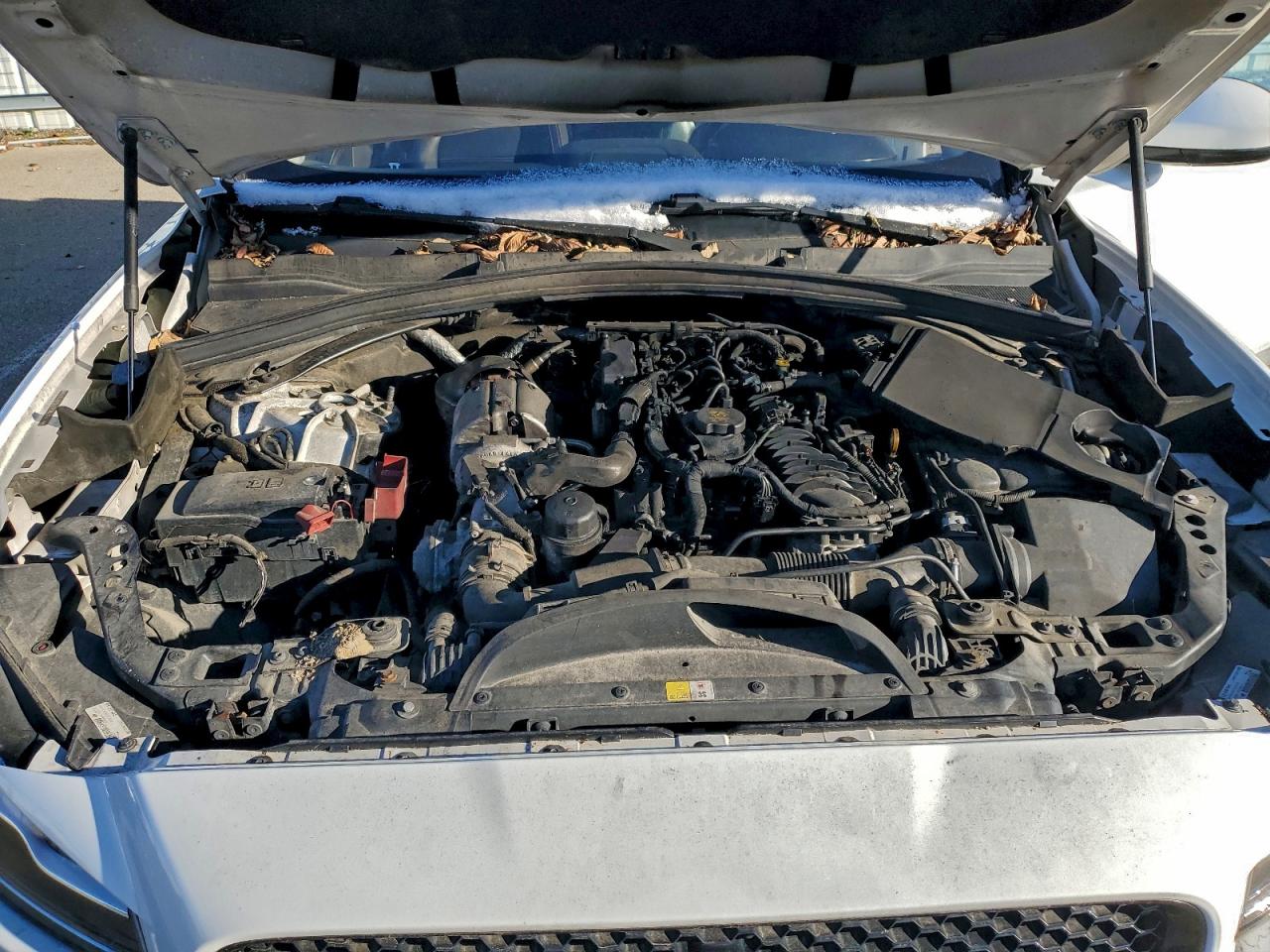 Jaguar F-PACE Prestige Image 10