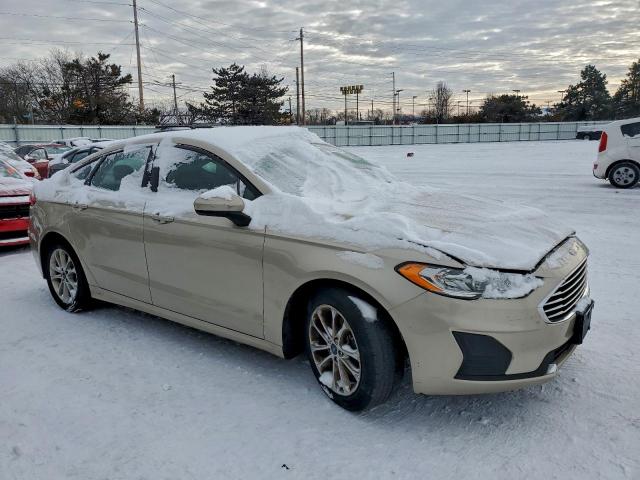 Ford Fusion Se Image 2
