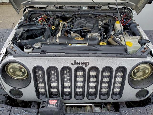 Jeep Wrangler Sport Image 11