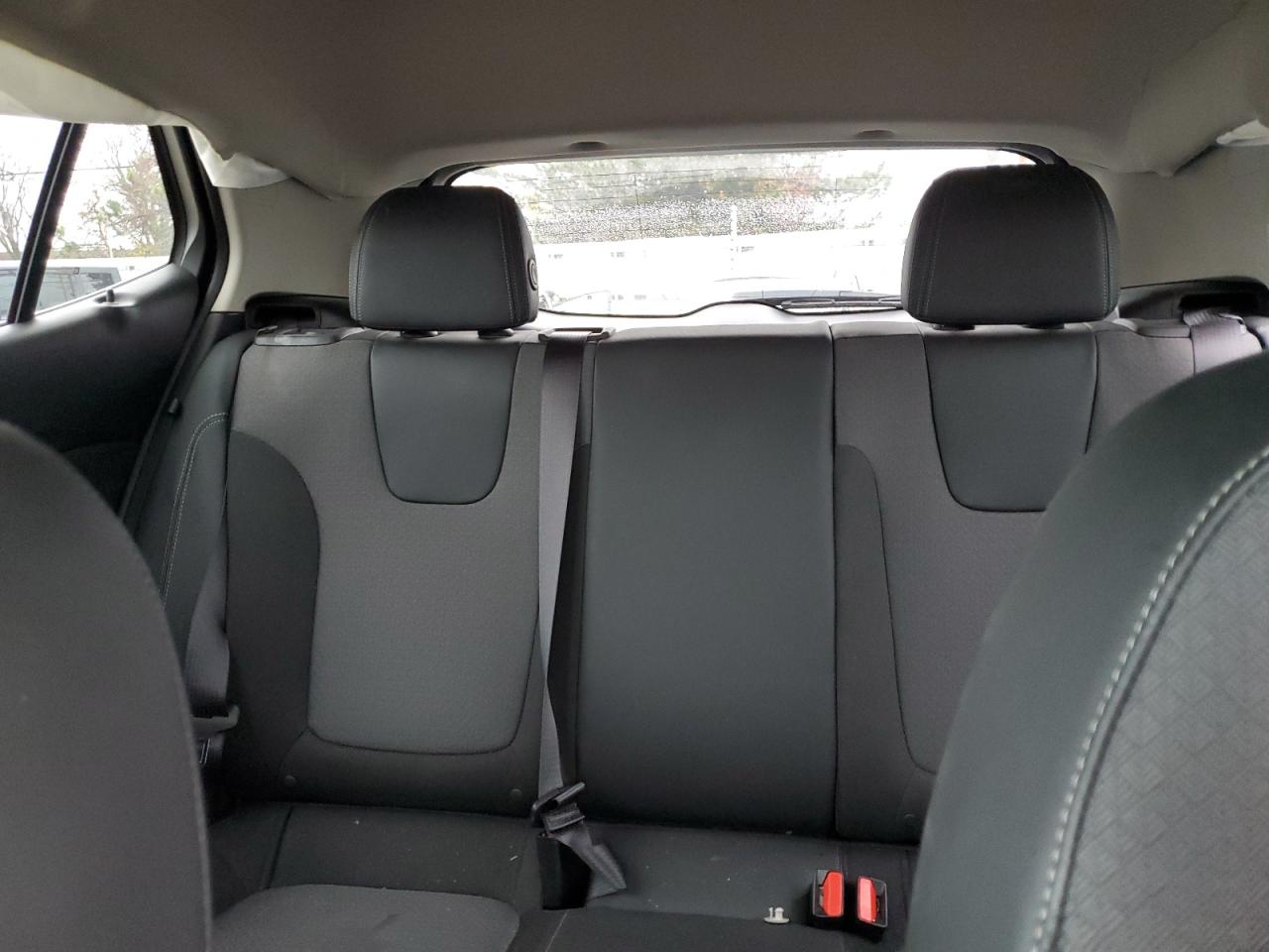 Buick Encore Preferred Image 13