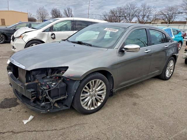  Salvage Chrysler 200
