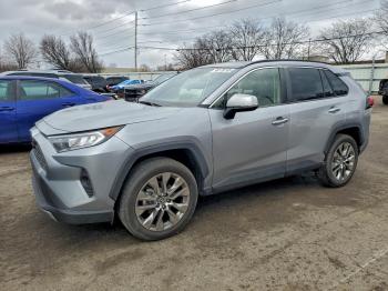 Salvage Toyota RAV4