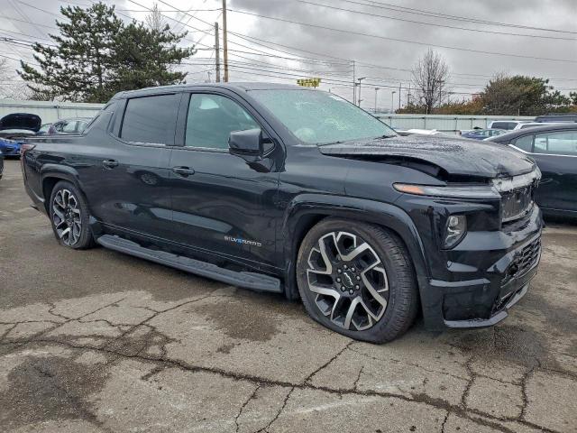 Chevrolet Silverado Rst Image 3