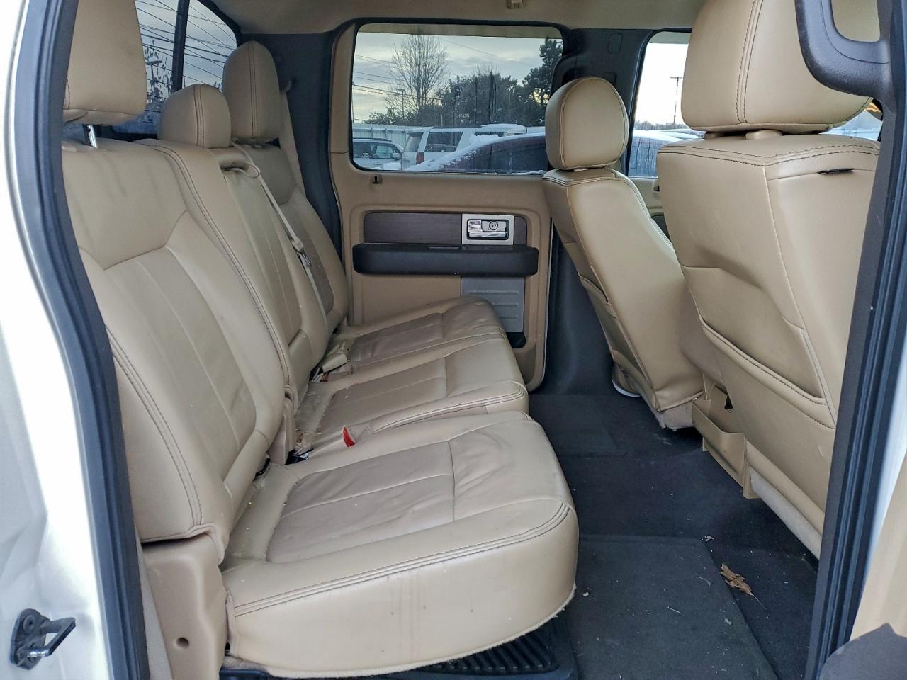 Ford F-150 Supercrew Image 9