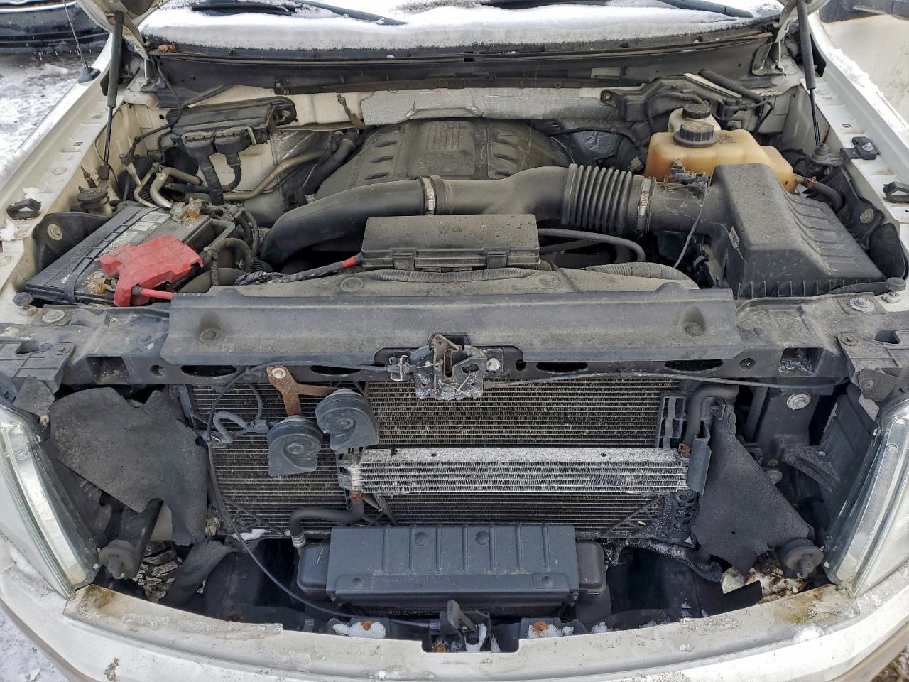 Ford F-150 Supercrew Image 8