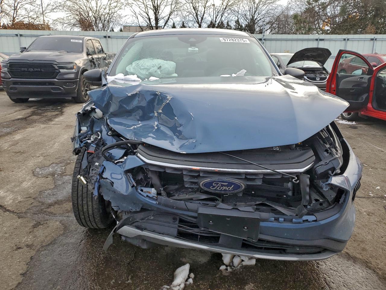 Ford Escape Active Image 12