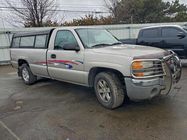 GMC Sierra C1500 Image 4