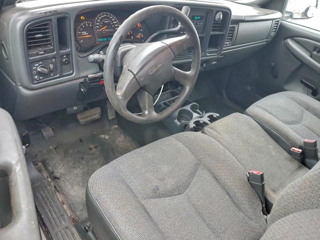 GMC Sierra C1500 Image 12