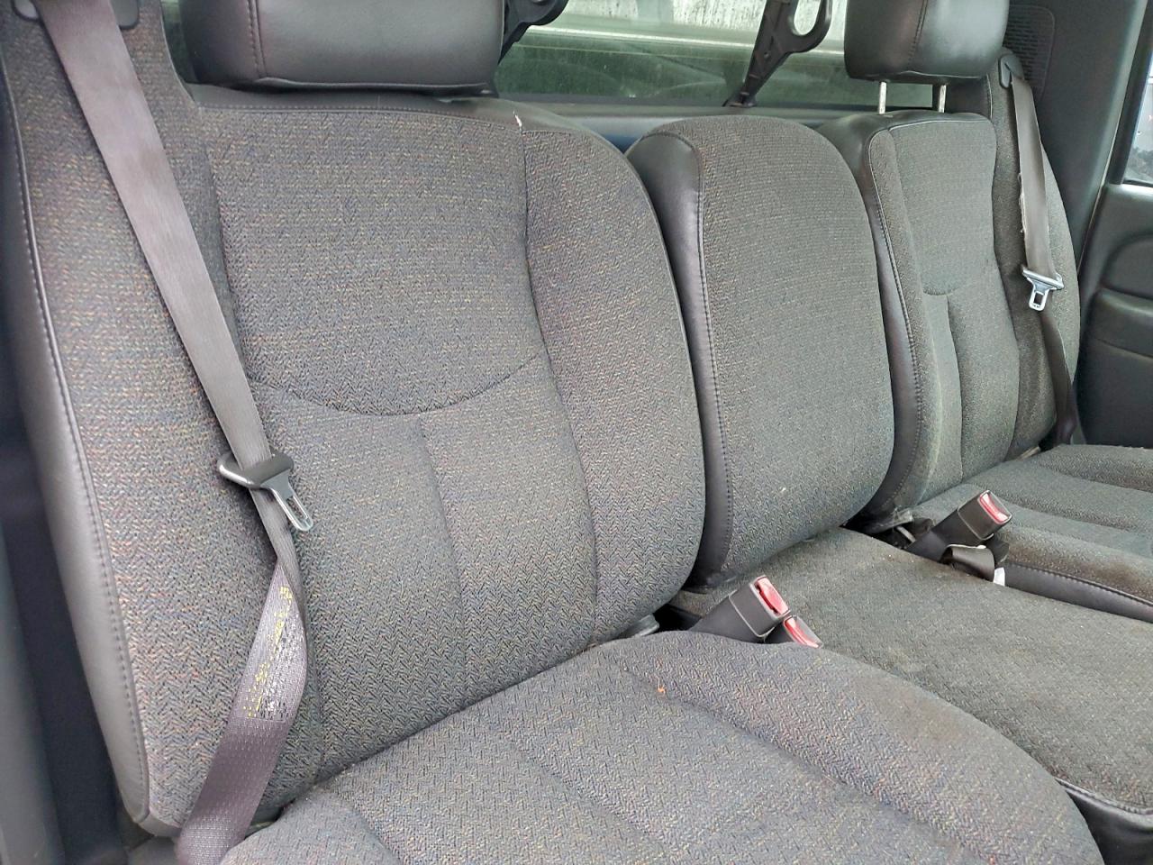 GMC Sierra C1500 Image 6