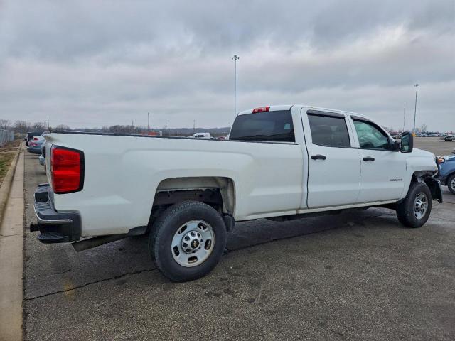 Chevrolet Silverado C2500 Heavy Duty Image 3
