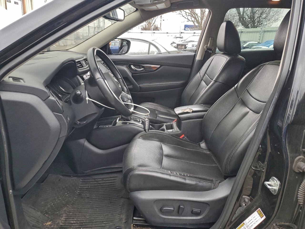 Nissan Rogue S Image 12