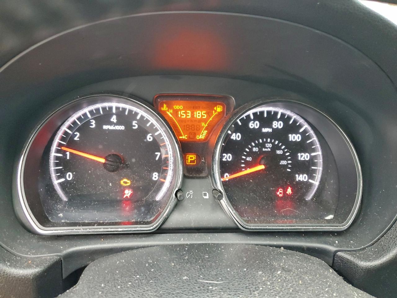 Nissan Versa S Image 9