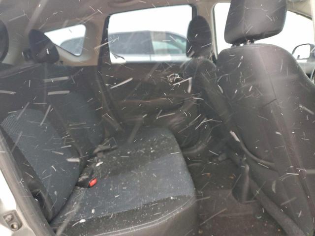 Nissan Versa S Image 13