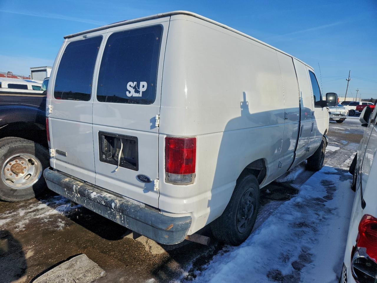 Ford E-150 E150 Van Image 6
