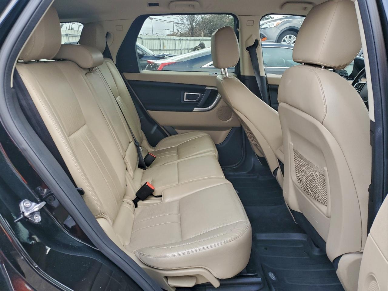 Land Rover Discovery Hse Image 6