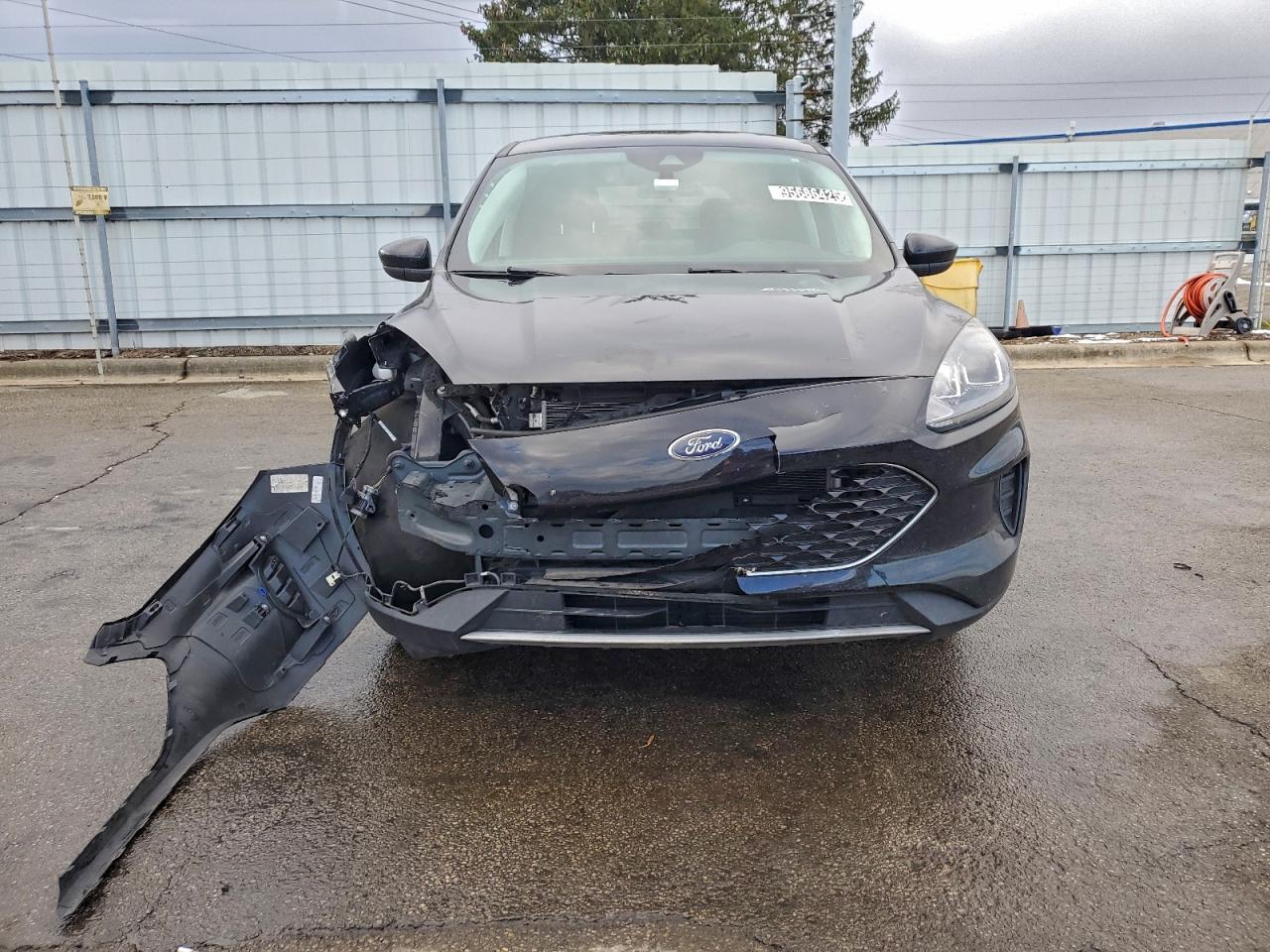 Ford Escape Se Image 2