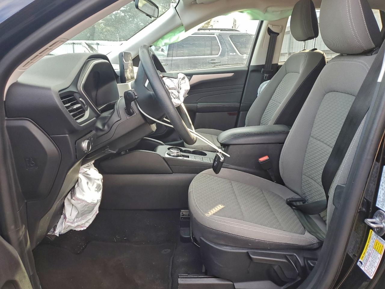 Ford Escape Se Image 11