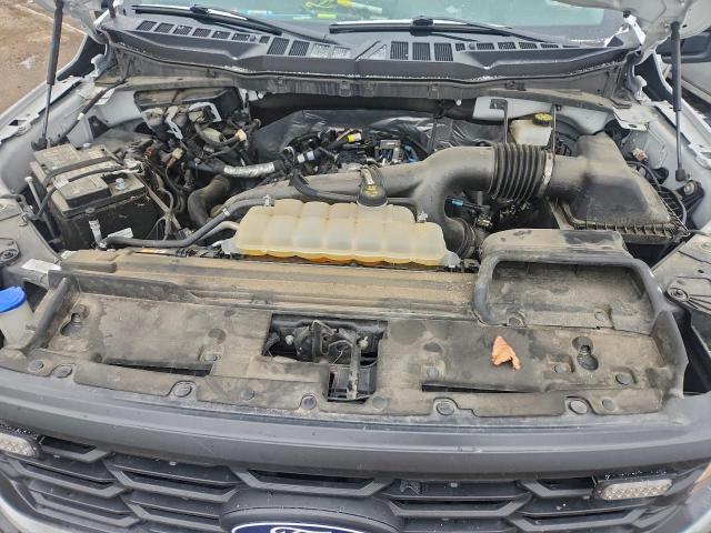 Ford F-150 Xl Image 10