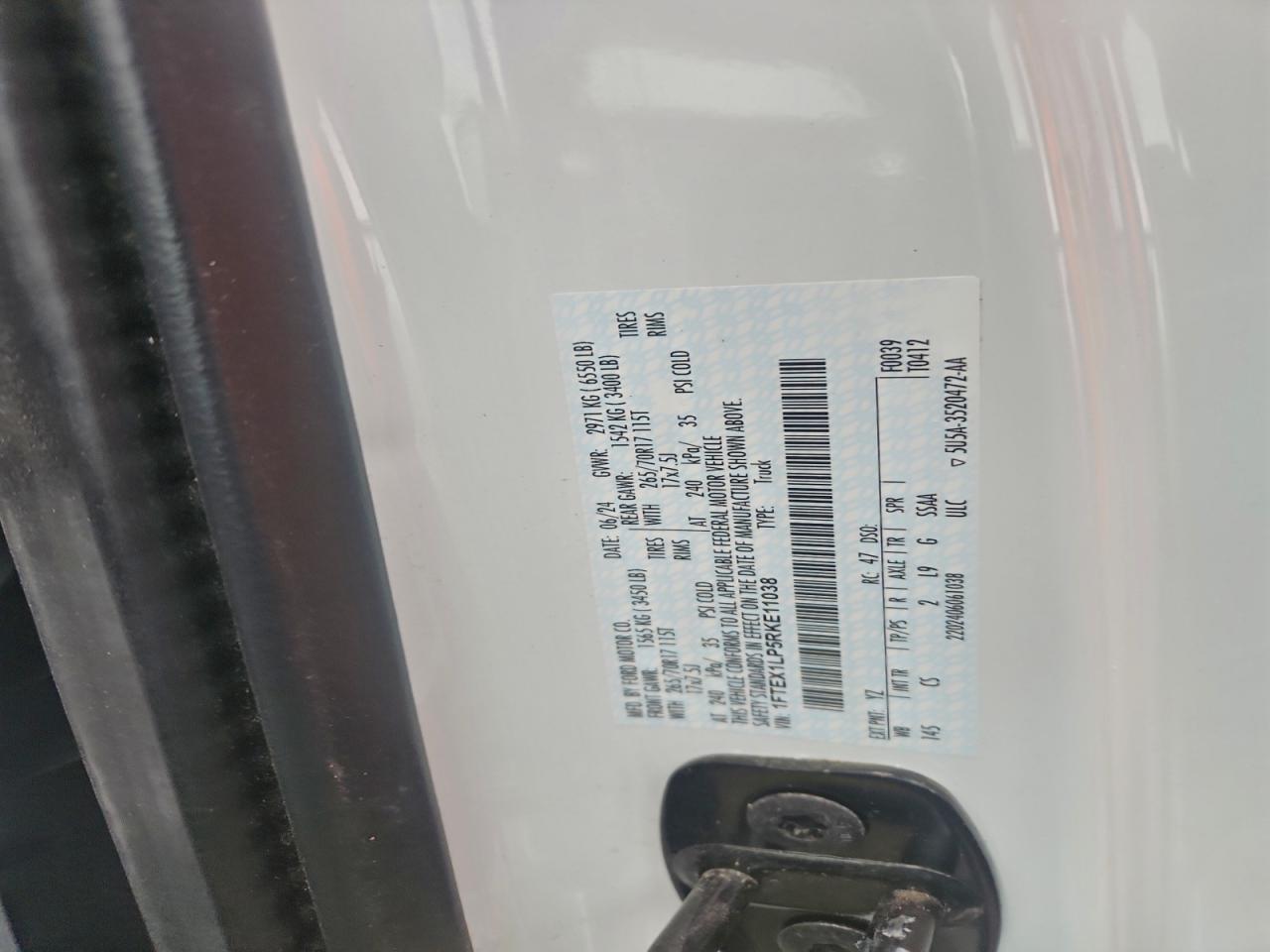 Ford F-150 Xl Image 11