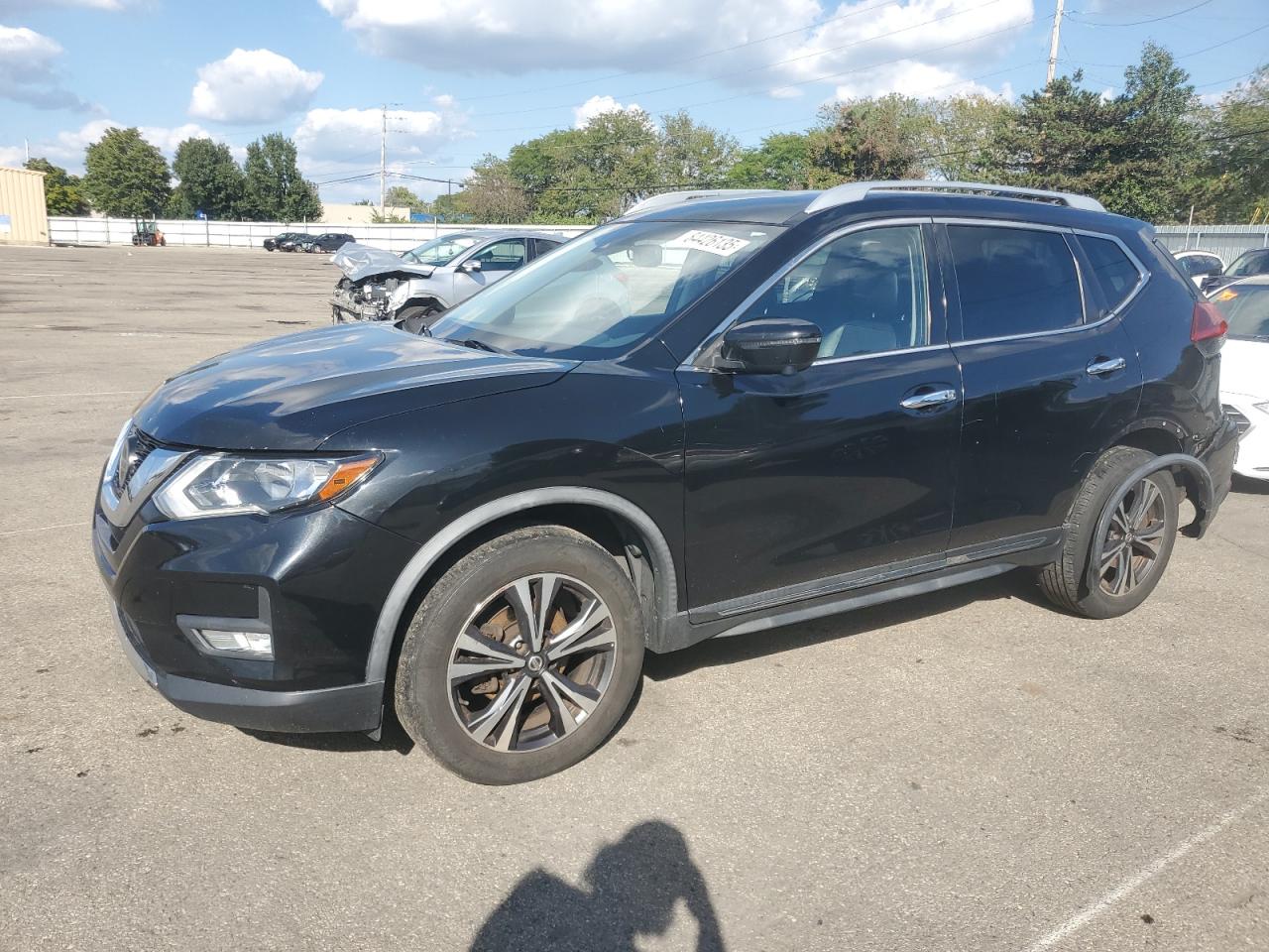 Nissan Rogue S Image 1