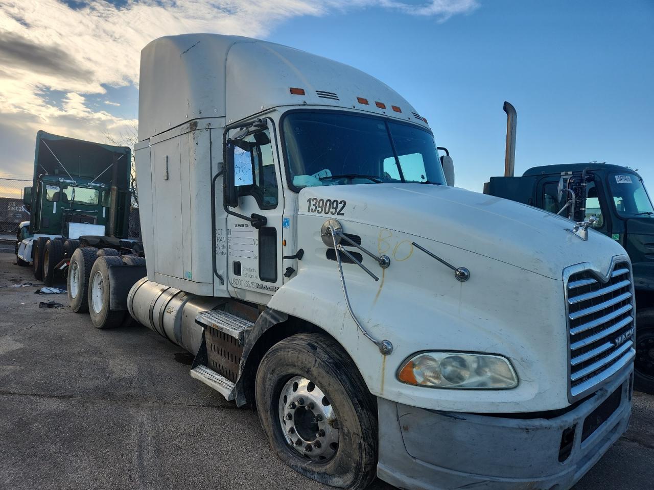 Mack Cxu613 Cxu600 Image 2