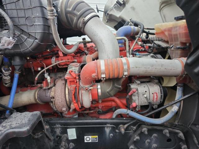 Peterbilt Tractor 579 Image 9